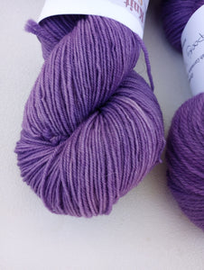 Corriedale Sock Semi-Solid yarn - SINGLE SKEINS