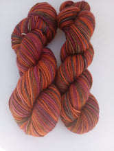 Muffin-ish - Self-Striping Sock yarn (Yarny McYarnface)