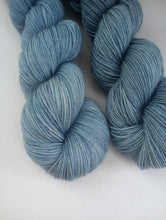 Jarrahdale Blue Pumpkin - Semi-Solid sock yarn