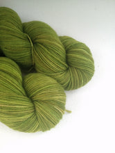 Buttercup Squash - Semi-Solid sock yarn (Yarny McYarnFace)